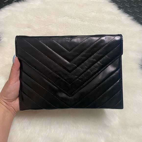 Authentic YSL Vintage Leather Quilted Clutch Bag - Picture 2 of 14